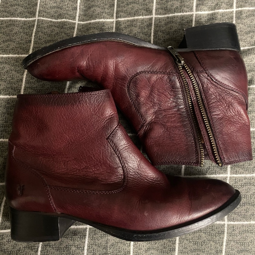 Frye Paul Inside Zip Booties